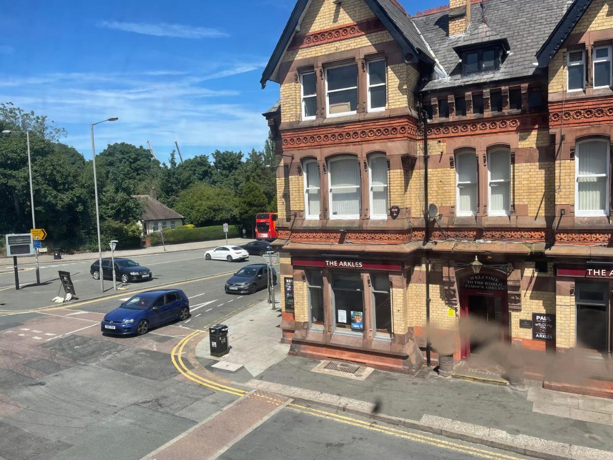 264 The Road End Hotell Liverpool Eksteriør bilde