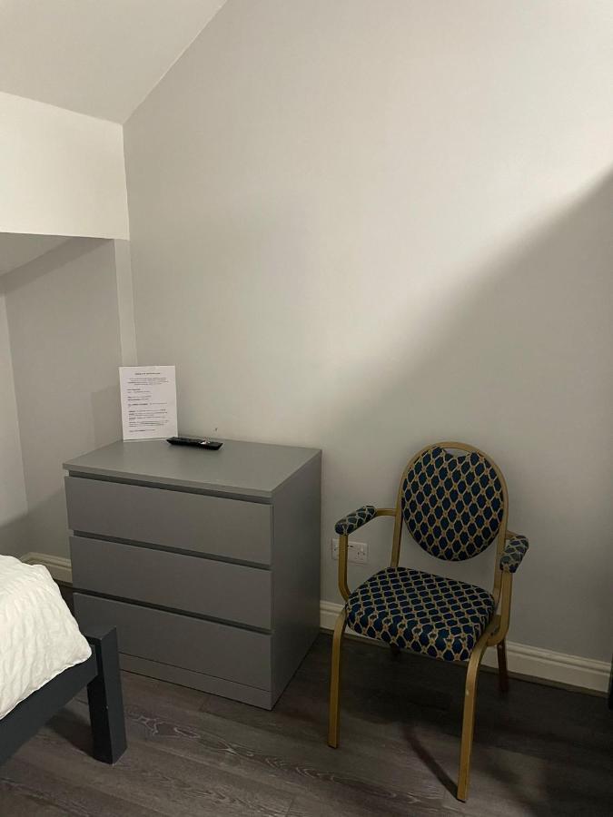 264 The Road End Hotell Liverpool Eksteriør bilde